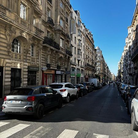 Pretty Montmartre Apartment Paris Exterior foto