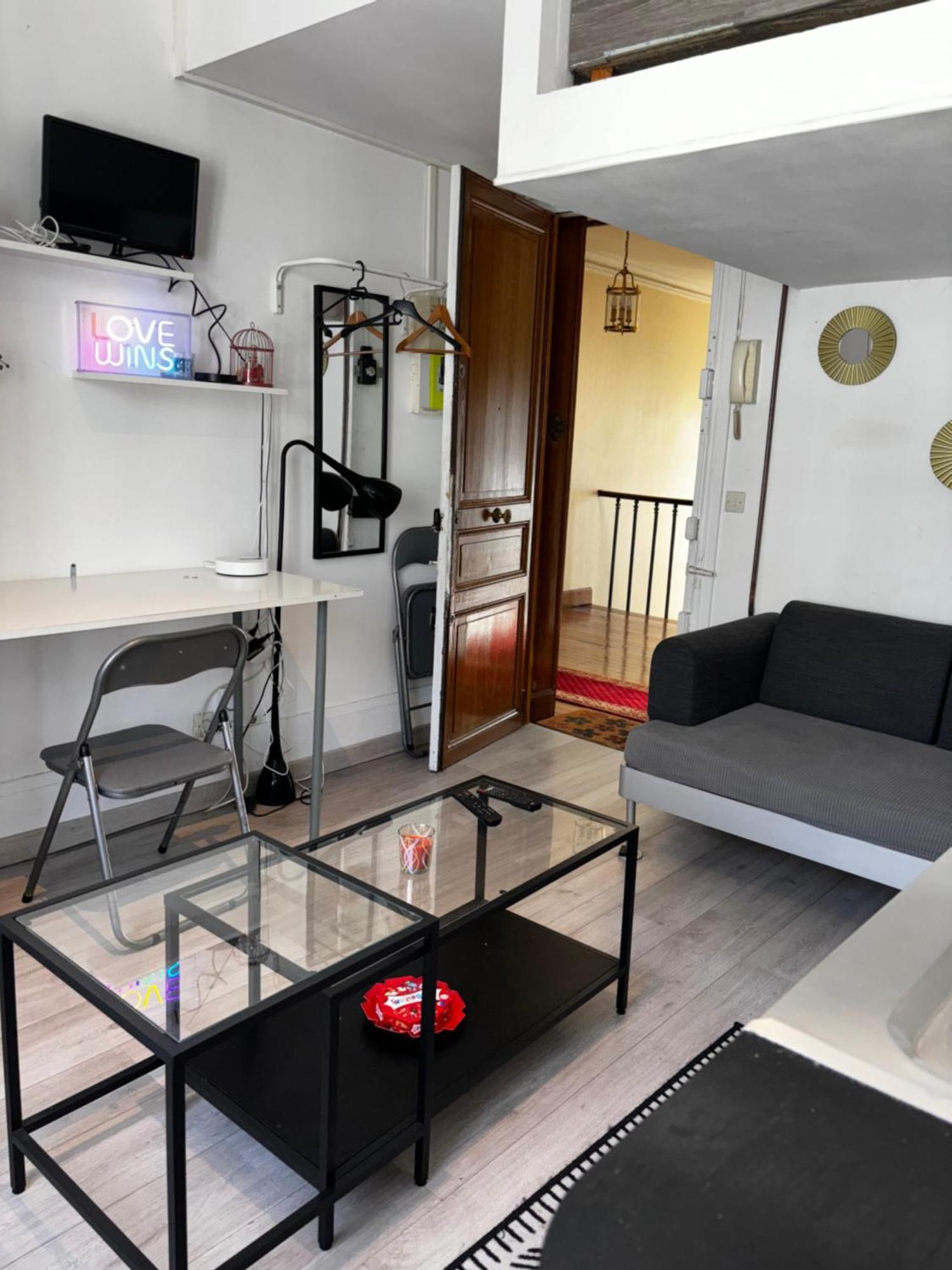 Pretty Montmartre Apartment Paris Exterior foto